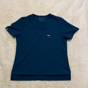 Figs scrub top in Caribbean Blue- Large